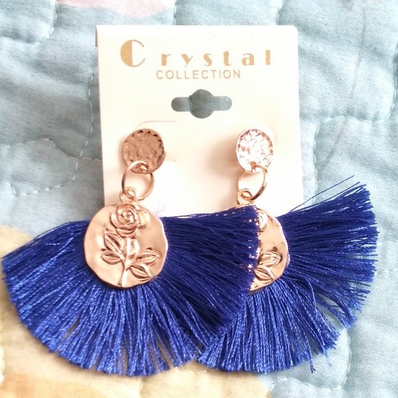 Tassel Earrings - Picture 2 of 3